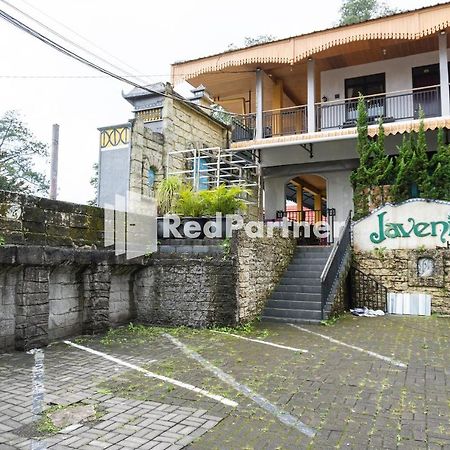 Javenir Hotel Tawangmangu Mitra Reddoorz Karanganyar  Bagian luar foto