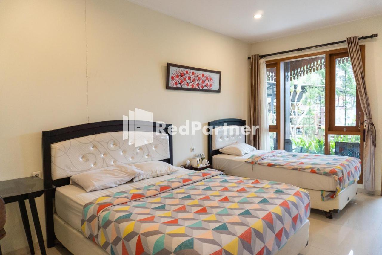 Javenir Hotel Tawangmangu Mitra Reddoorz Karanganyar  Bagian luar foto