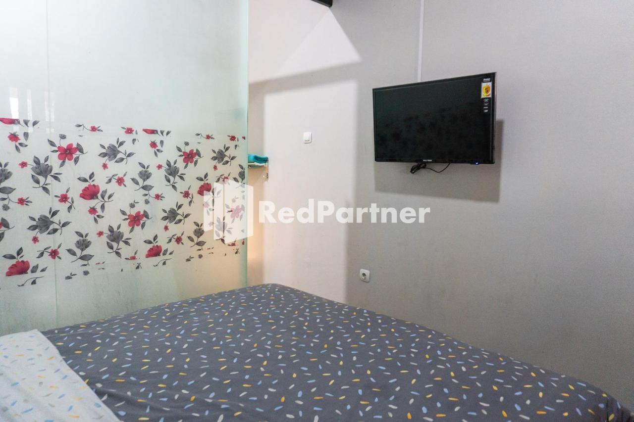 Javenir Hotel Tawangmangu Mitra Reddoorz Karanganyar  Bagian luar foto